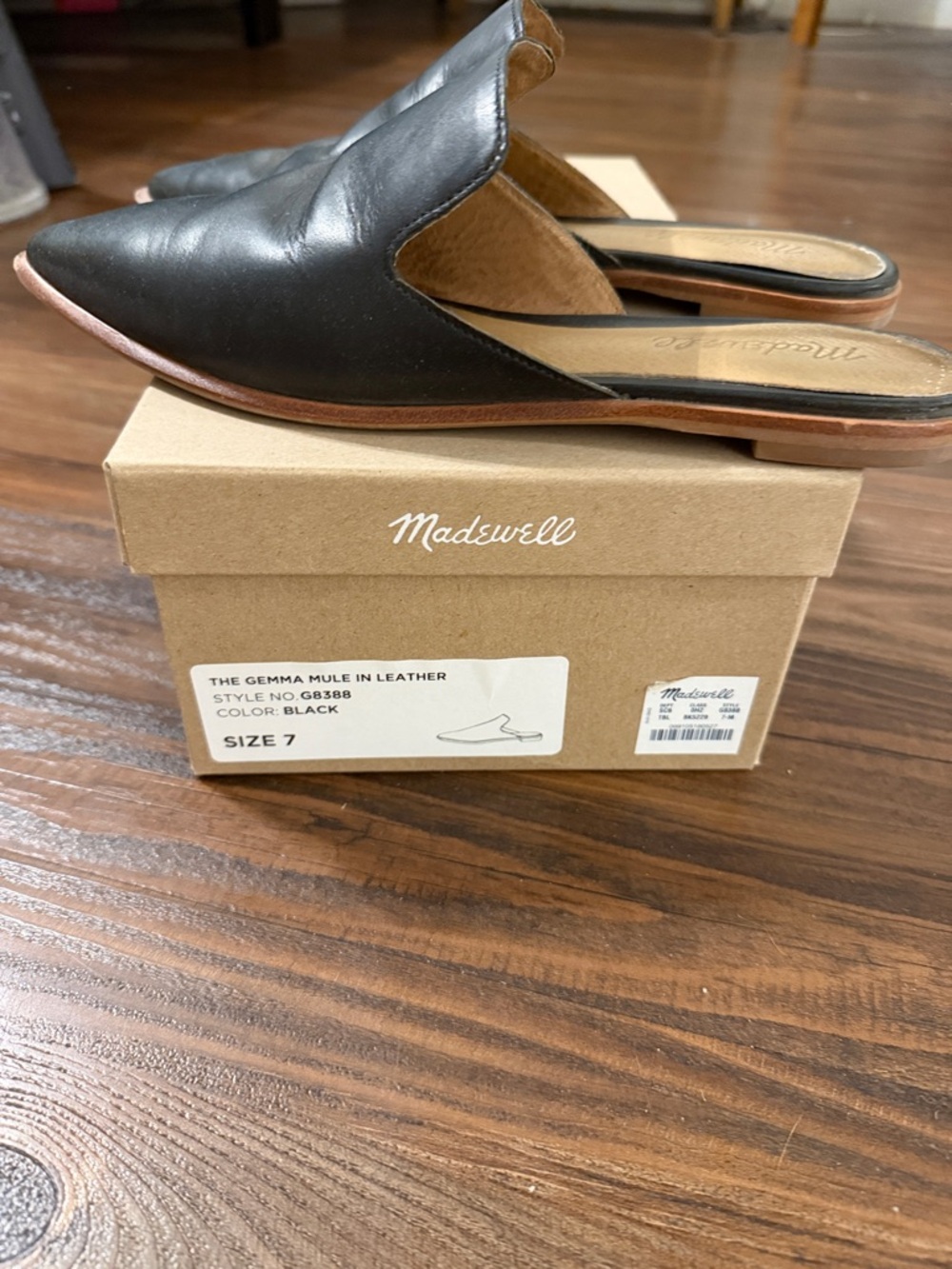 Madewell Black Leather Pointed Slip-On Mule